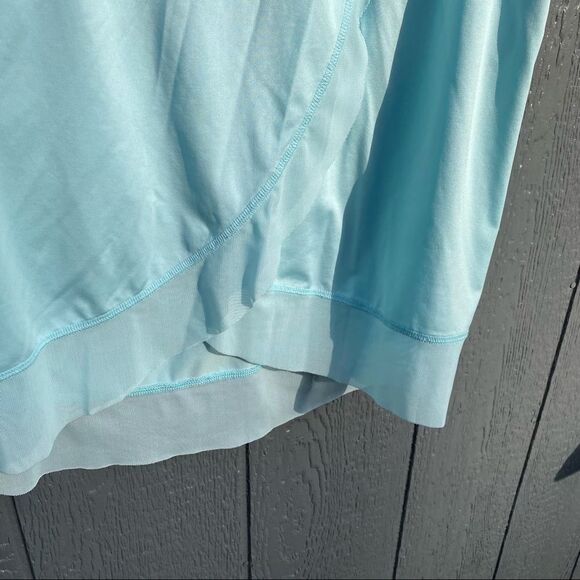 Livi ActiveâAthleticâYogaâT-Shirtâ18/20 - Picture 11 of 14